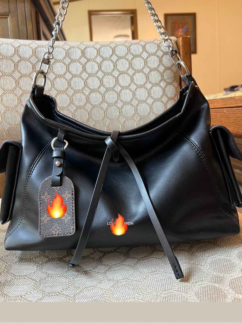 Black Chain Shoulder Bag